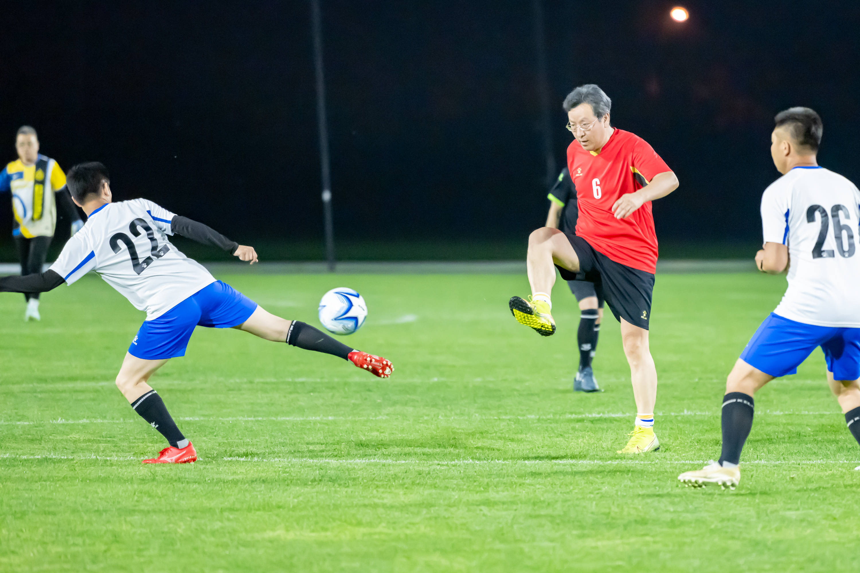 韧的防守和 韧的防守和