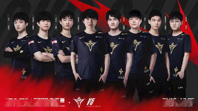 的表现一直 的表现一直