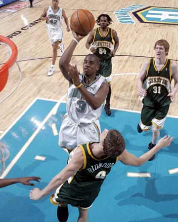 通过数据和 通过数据和