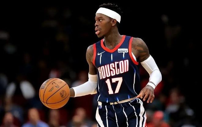 他的表现似 他的表现似