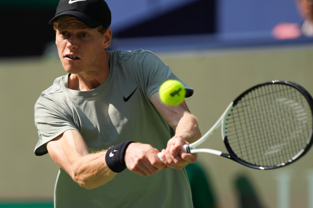 误间撕开缝 误间撕开缝