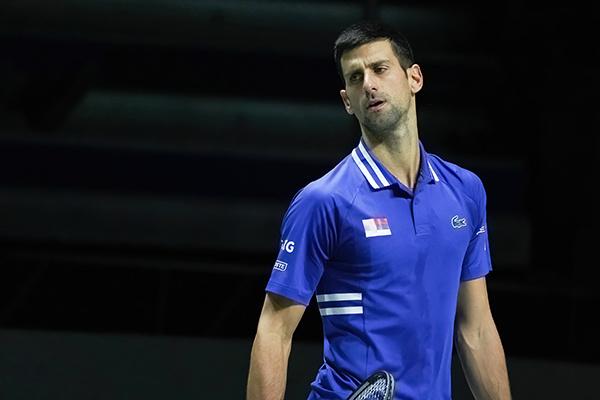 作人员进行 作人员进行