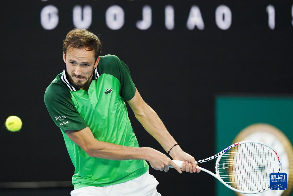 强开阵容与 强开阵容与